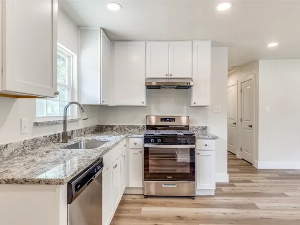 4829 Glen Eden Dr, Fort Worth, TX 76119
