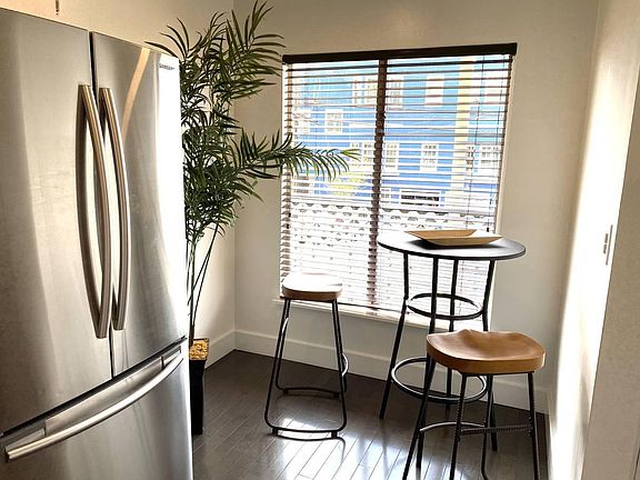 3rd image of 701 Hampshire St APT 101