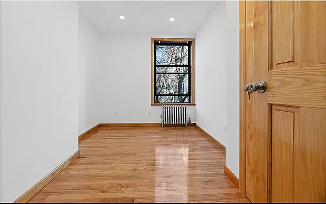 Rented by REAL New York | media 11