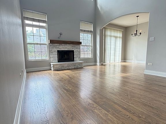4th image of 541 Goodwin Dr