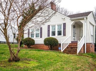 5135 Friendly Rd, Walkertown, NC 27051