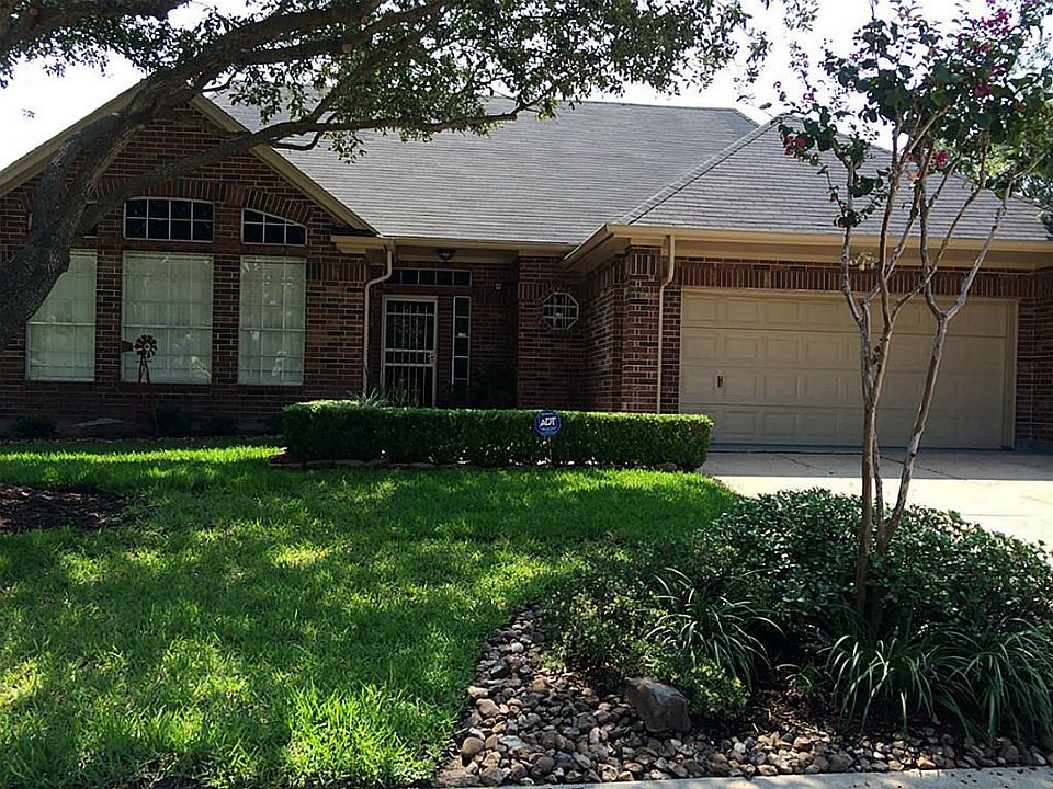 1st image of 17603 Glenwolf Dr