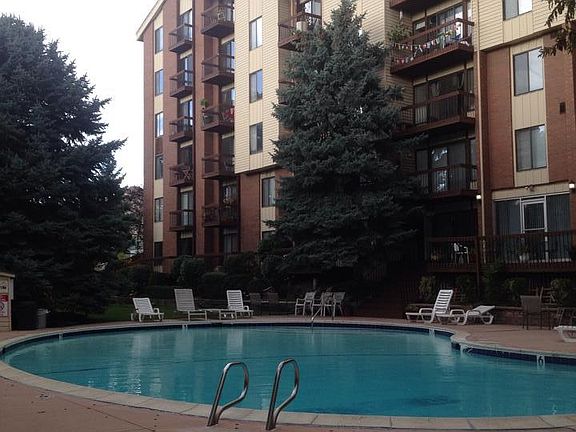 4th image of 1044 E 400 S APT 302A
