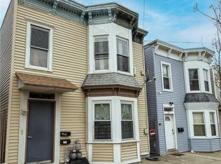 74 Robinson Ave, Newburgh, NY 12550