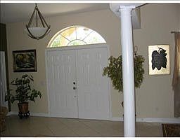 4th image of 1529 SW Kosnar Ave
