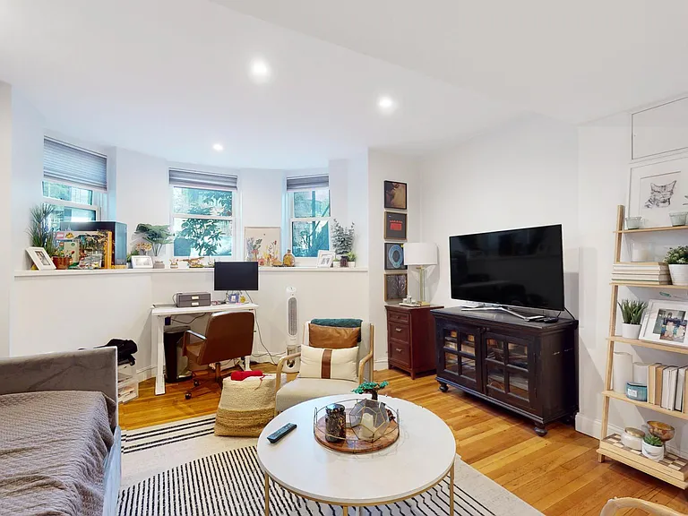 289 Beacon St #BF — Photo 10
