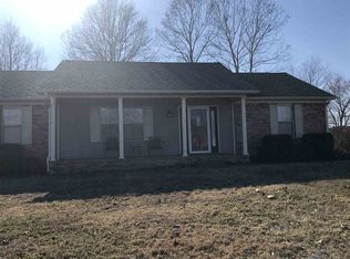 911 Sugar Pine Cv, Newbern, TN 38059