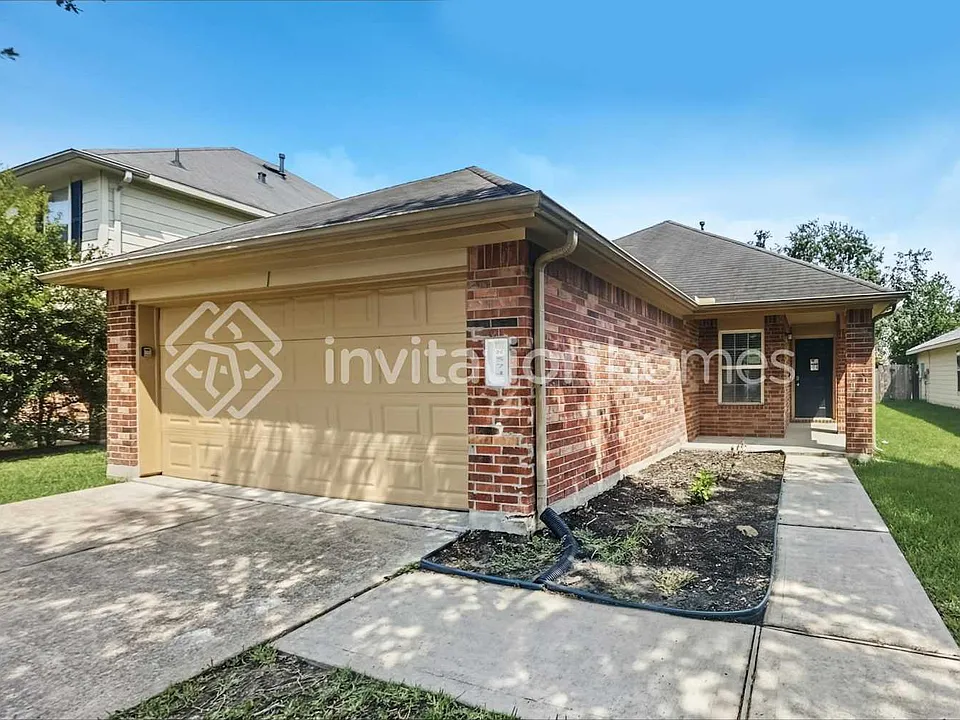 8574 Chaletford Dr