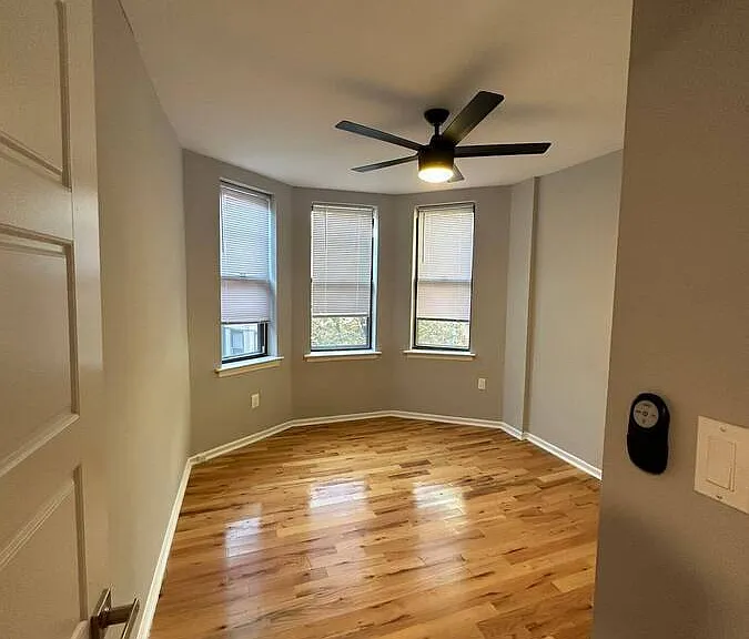7057 Cresheim Rd #1 — Photo 9