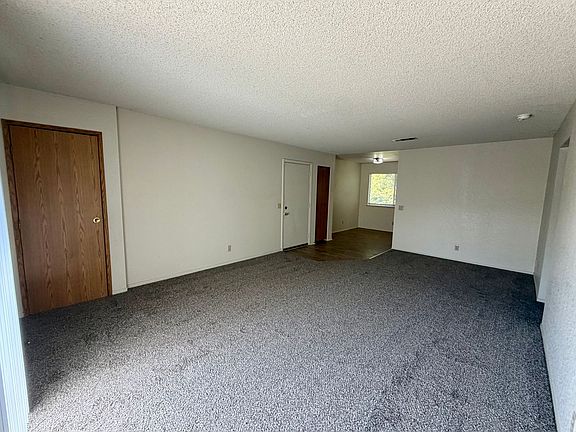 3rd image of 1717 Bramble Pl #1717/4