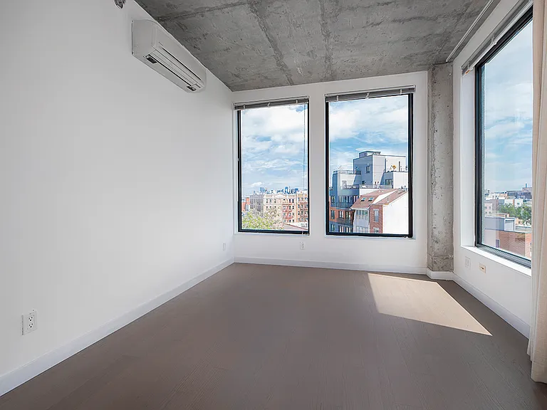 281 Union Ave #PHK — Photo 5