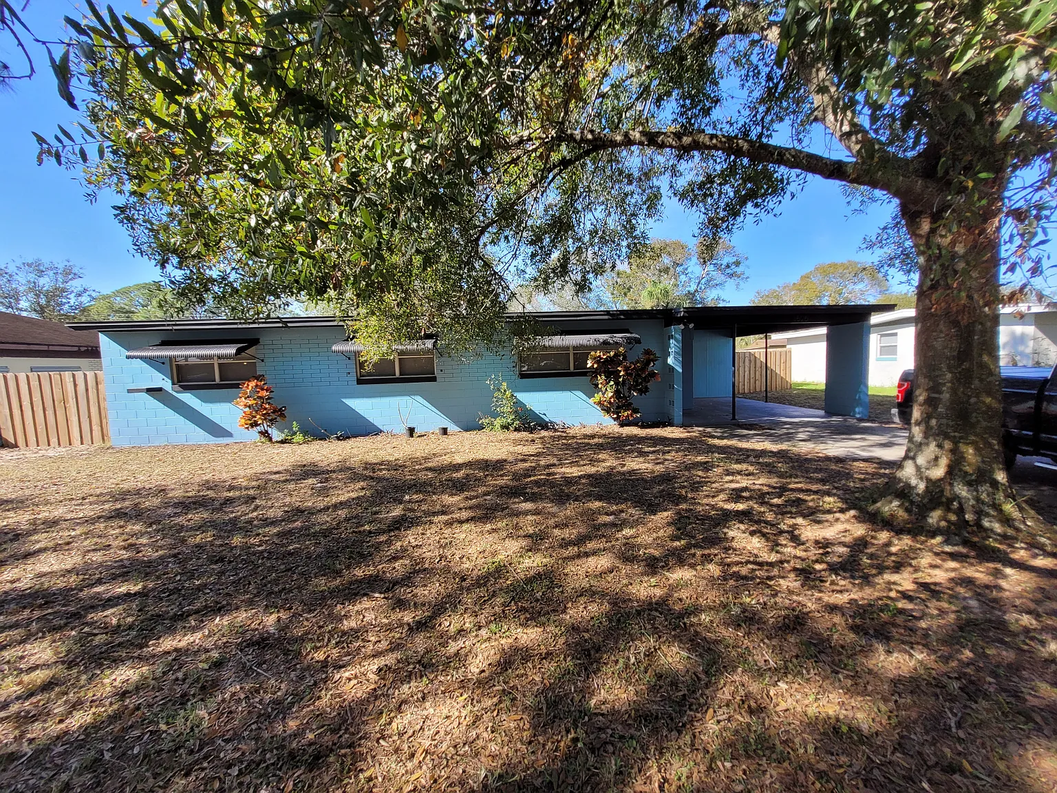 1525 Cambridge Drive - 1 — Photo 1