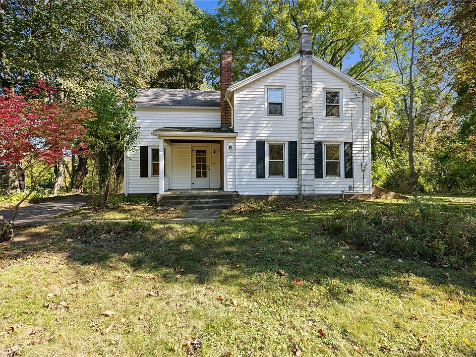 1st image of 460 Pellett Rd