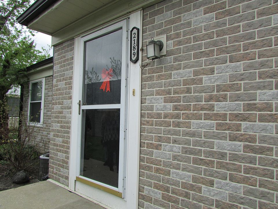 1st image of 2189 N Oakbrook Cir #4B
