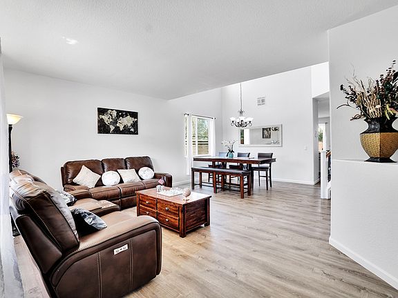 4th image of 5301 Gold Creek Cir