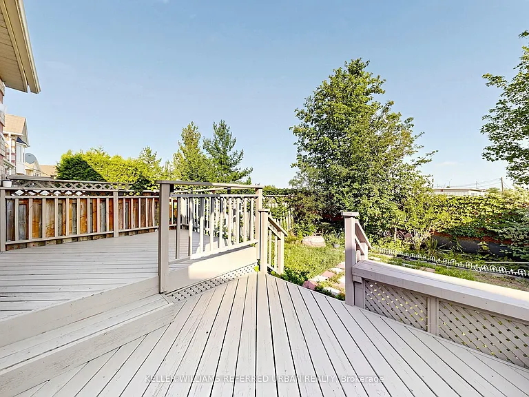 45 Cameo Dr — Photo 38