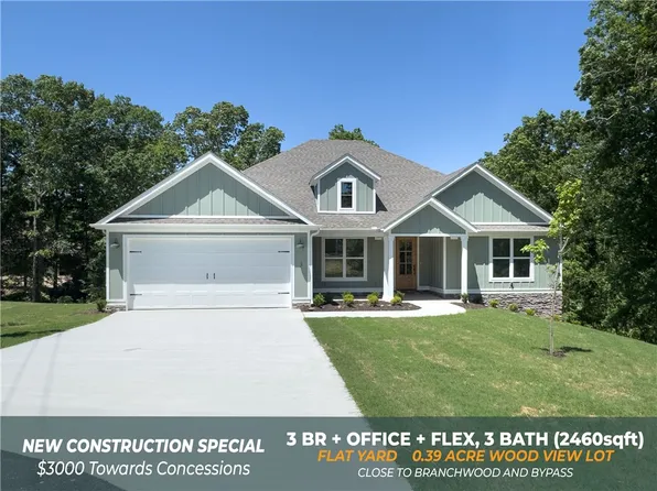 3 Larkhall Cir, Bella Vista, AR 72715