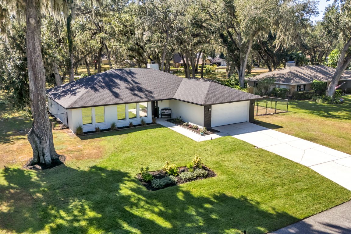 next background image