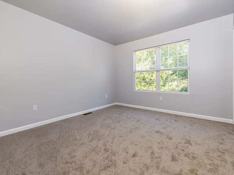 516 Broadway #B — Photo 13