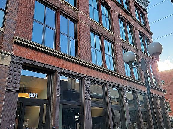2nd image of 801 O St Unit 340