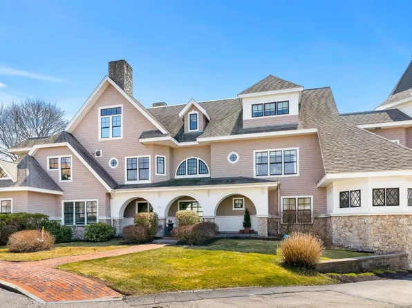 27 Badgers Island West Road #1, Kittery, ME 03940