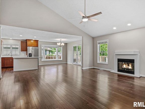 5th image of 114 Winter Park Dr
