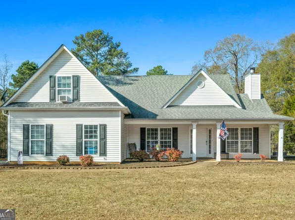 305 Liberty Bell Ln, Griffin, GA 30224