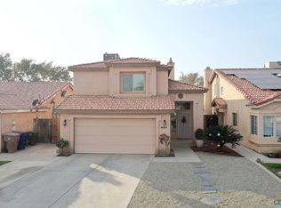 4001 Frost Way, Bakersfield, CA 93311