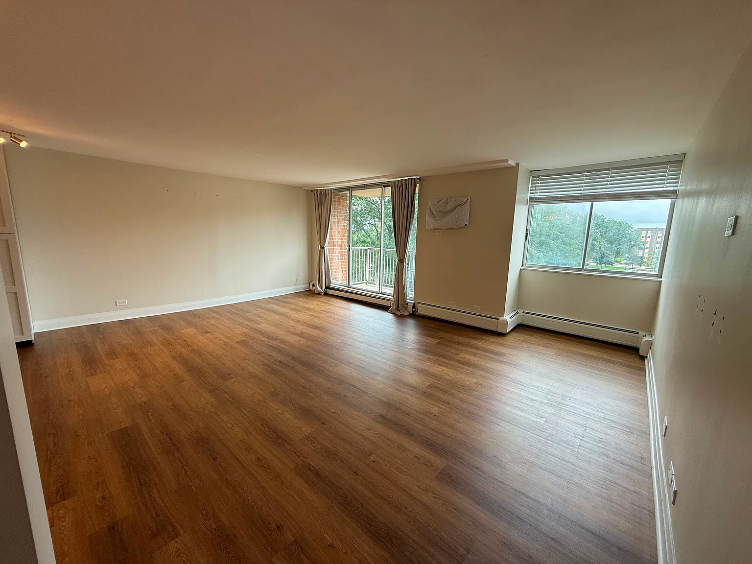 3 bed, 1645 sqft, $2,800 — Photo 3