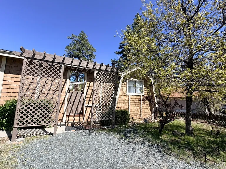 16770 Mount Rose Hwy #B — Photo 22