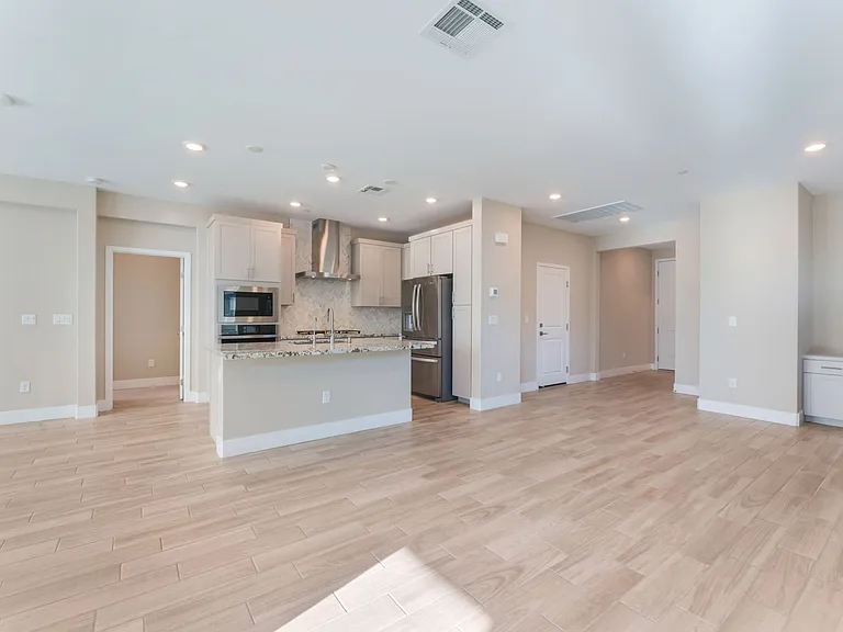 9601 Jadeite Ln — Photo 8