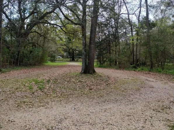 320 Frozard Rd, Arnaudville, LA 70512