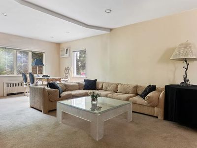 16 Wellington Ct, Brooklyn, NY, 11230