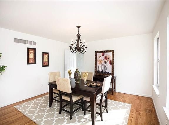 5th image of 15917 Eagle Chase Ct