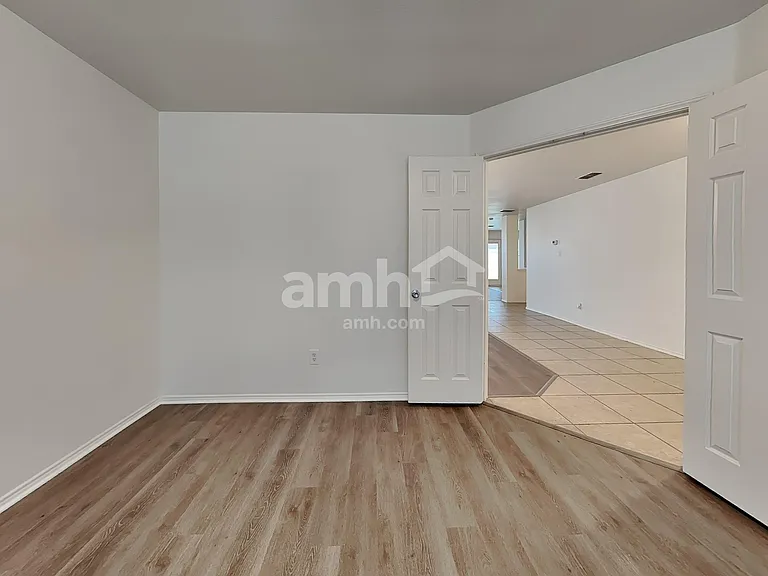 1003 San Antonio Dr — Photo 8