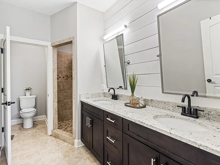 149 Kirkwood Dr — Photo 22