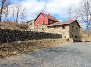 611 Lattintown Rd, Marlboro, NY 12542