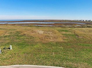 3819 Curlew Dr, Galveston, TX 77554
