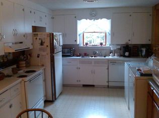 10616 Coral Ridge Rd, Fayetteville, PA 17222