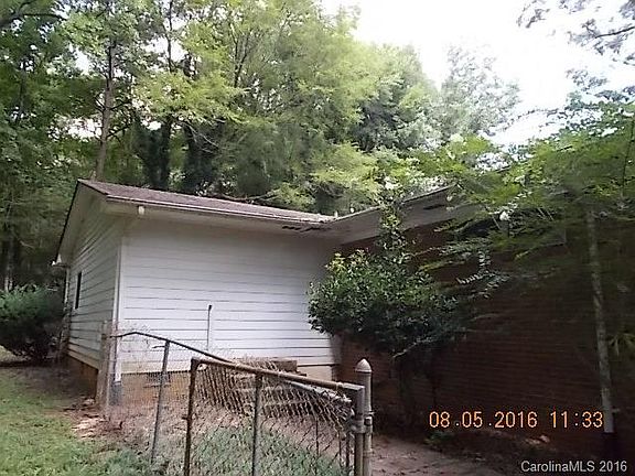4th image of 7511 Shady Ln #21-23