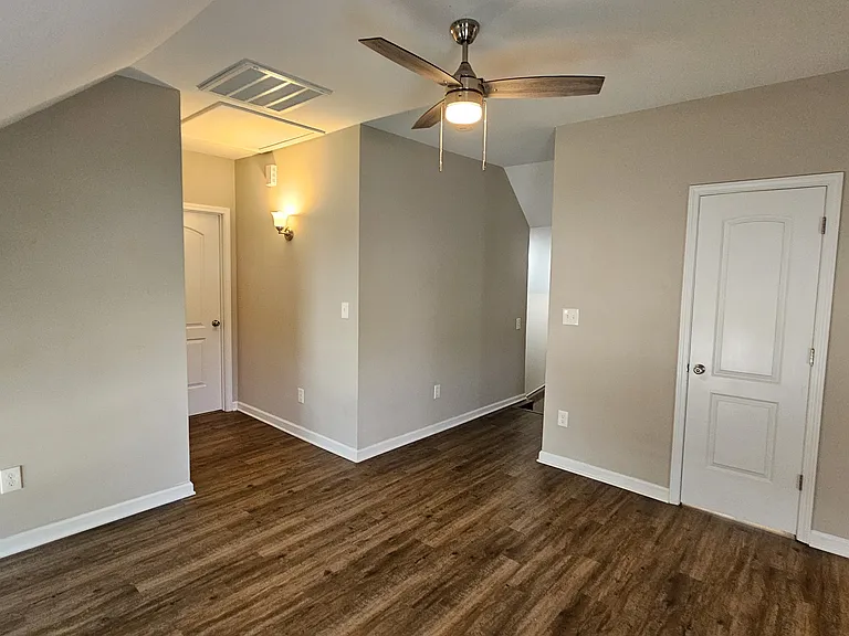 471 E Brandeis Ave #2 — Photo 11