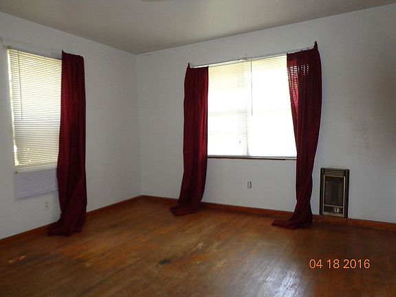 5th image of 1704 Lydia Dr NW