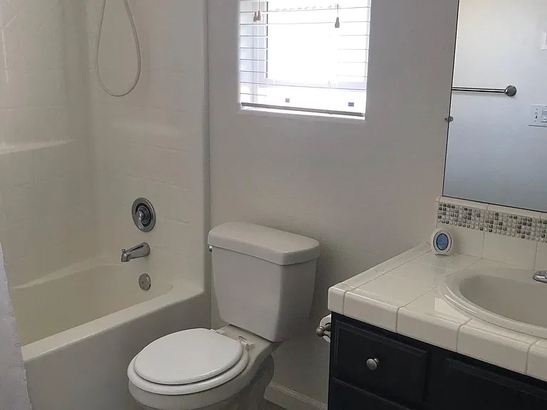 3689 Richmond Ave — Photo 6
