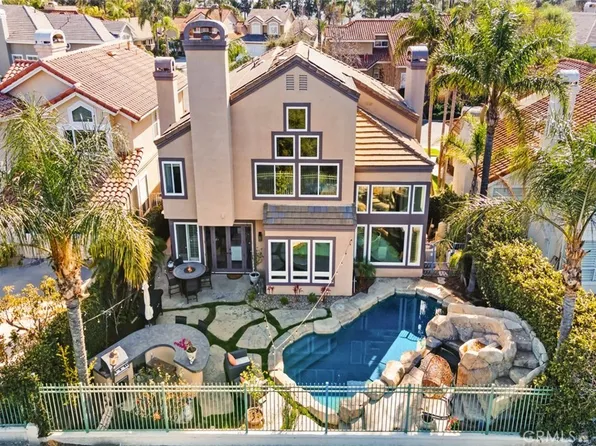 21 Summitcrest, Trabuco Canyon, CA 92679