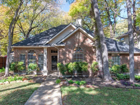 817 Singing Hills Dr, Garland, TX 75044
