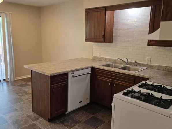 5790 & 5792 Madison Ave SE, 5790 Madison Ave SE #5790, Grand Rapids, MI 49548