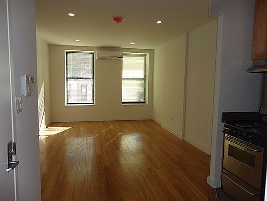 1st image of 444 E 88th St APT 4b