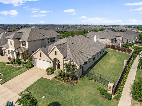 1623 Beauregard Point Dr, Saint Paul, TX 75098