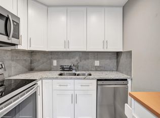 13250 SW 4th Ct APT 105G, Pembroke Pines, FL 33027