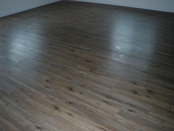 4th image of 819 S Smith St #A